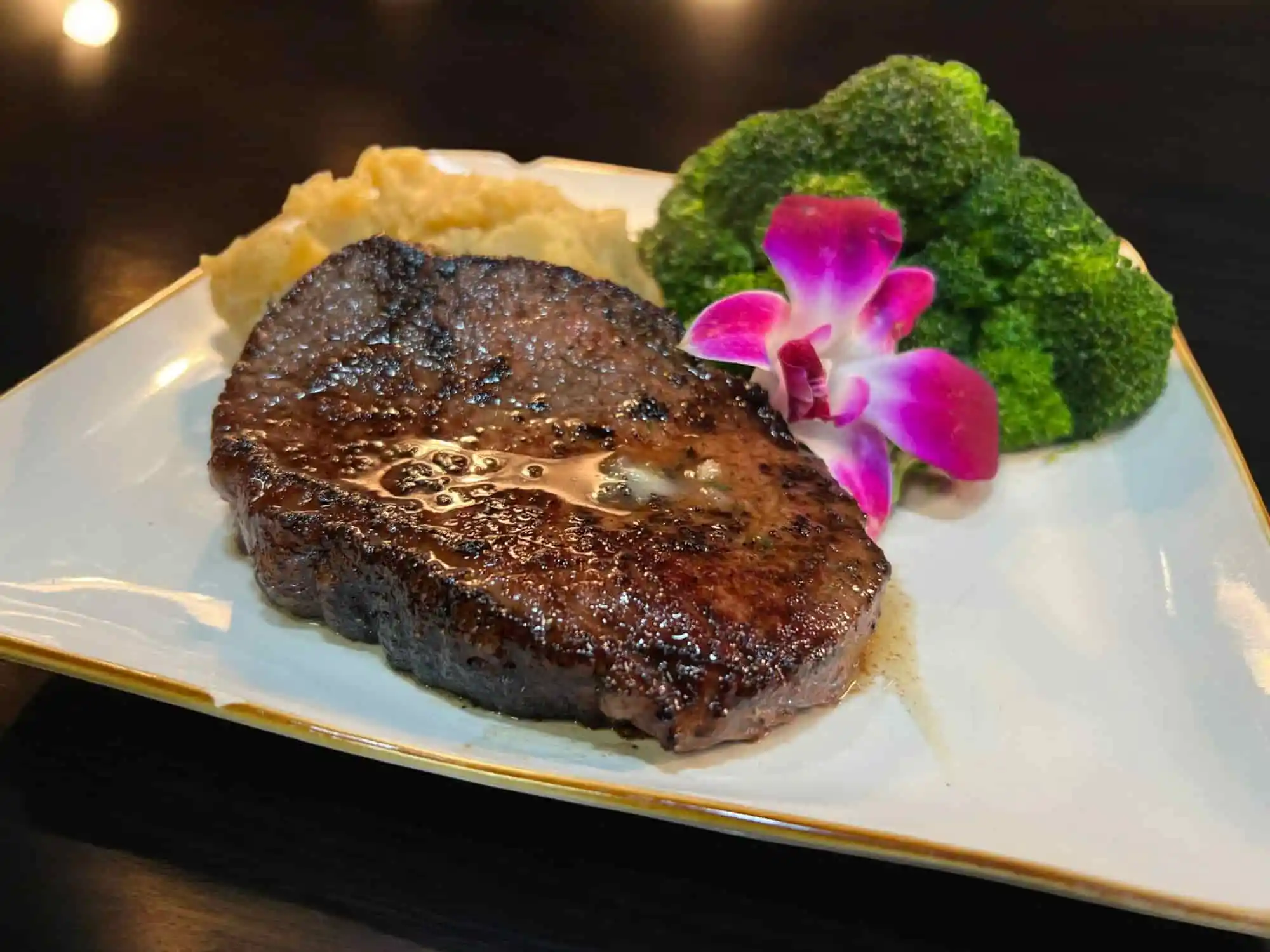Joe's sirloin at Joe's Kitchen, Bar, & Bakery, Alabaster, Alabama